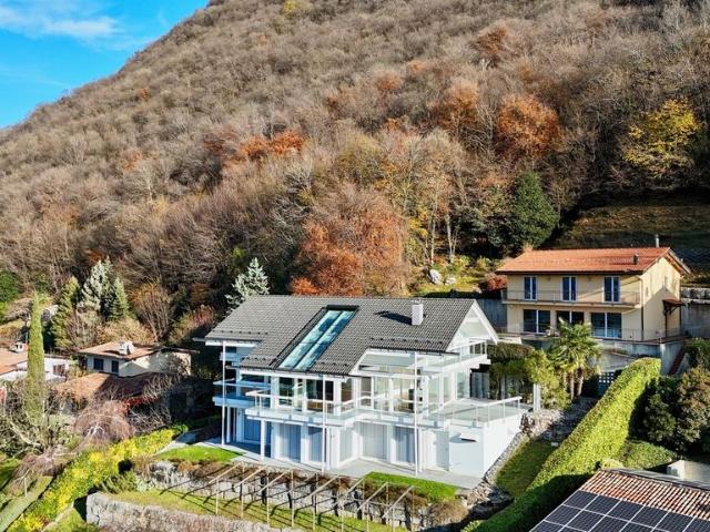 Luxuriöse Villa, 3 Schlafzimmer, zu verkaufen in Villaggio casa Mia 30, Carabbia, Lugano, Kanton Tessin