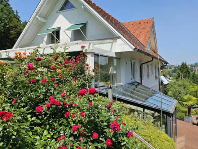 Luxuriöser Familiensitz mit Traum Ambiente in einer der schönsten Wohnbezirke von Graz!