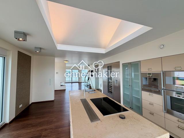 Luxuriöses Maisonette Penthouse in Limburgs Innenstadt mit Whirlpool und Domblick, 196 m²