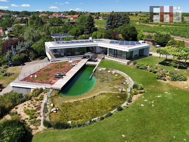Luxuriöses Anwesen mit Schwimmteich und Indoorpool vor den Toren der Wachau und der Großstadt Wien