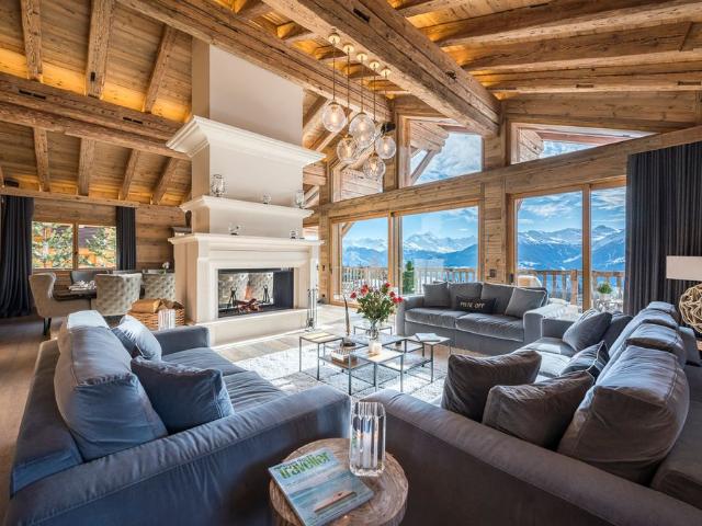 Luxuriöses Chalet mit 1350 m2 zu verkaufen Crans Montana, Wallis