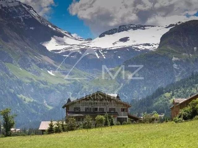 Luxuriöses Chalet mit 600 m2 zu vermieten Lauenen, Bern