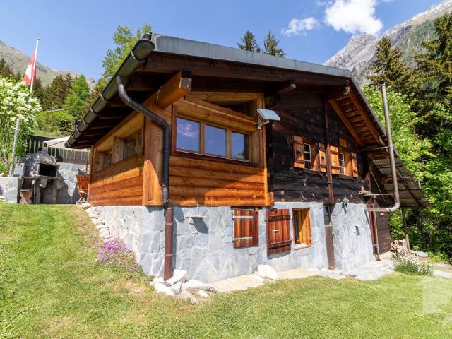 Luxuriöses Chalet mit 83 m2 zu verkaufen Vuagno, Savièse, Kanton Wallis