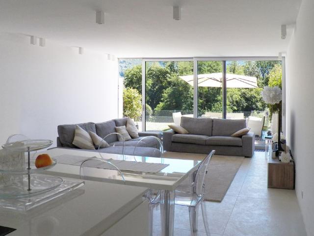 Luxuriöses Duplex zu verkaufen in Via Cioos 9b, Canobbio, Lugano, Kanton Tessin