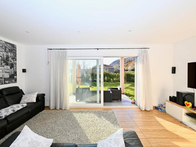 Luxuriöses Einfamilienhaus, 6 Zimmern, zu verkaufen in Via Valserrata 1c, Riva San Vitale, Kanton Tessin