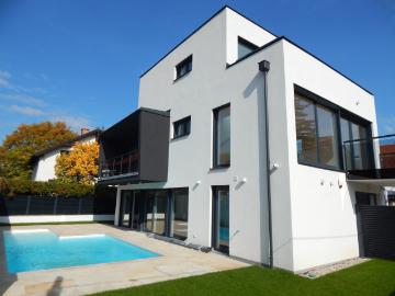 Luxuriöses Einfamilienhaus in Wien 165m², 4 Zimmer, 3 Bäder, Pool, Garten, Balkon, Terrasse uvm