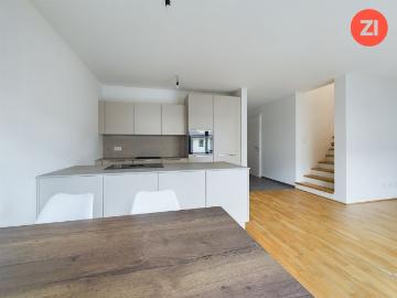 Luxuriöses Haus mit 3 Schlafzimmer zu verkaufen in Otto Teufelberger Straße, Wels, Wels Stadt, Oberösterreich
