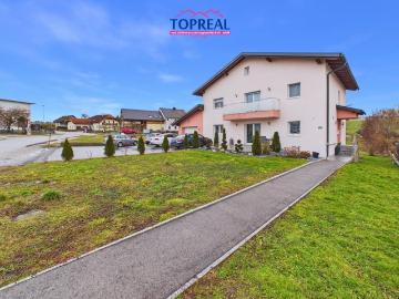 Luxuriöses Haus mit 6 Schlafzimmer zu verkaufen in Utzenaich, Österreich