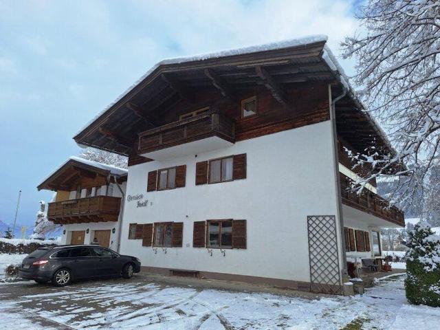 Luxuriöses Haus zu verkaufen in Oberndorf in Tirol, Tirol