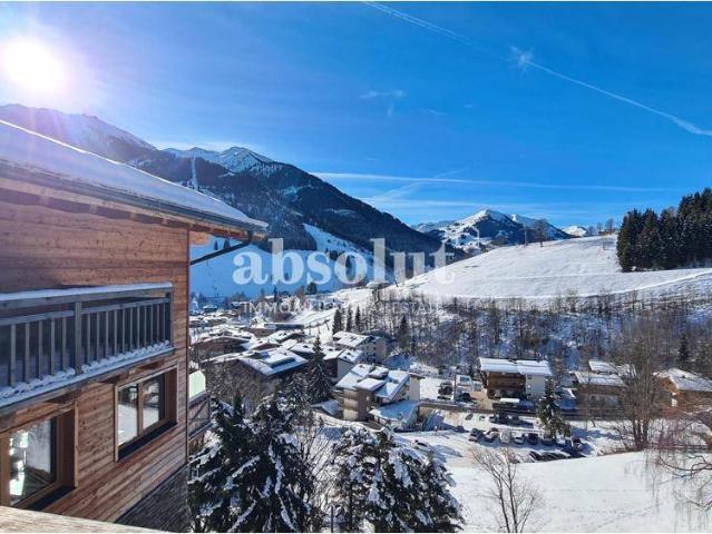 Luxuriöses Penthouse, 99 m², in Top Lage & unmittelbarer Nähe zur Skipiste in Saalbach Hintergelmm!