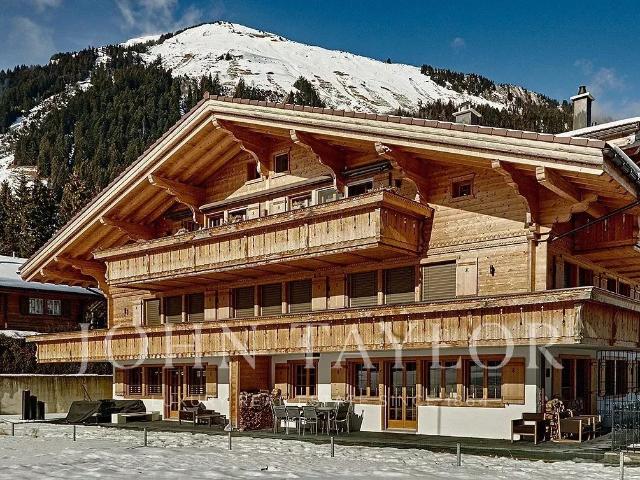 Luxuriöses Penthouse in Feutersoey, nahe Gstaad und einem der schönsten Seen der Schweiz
