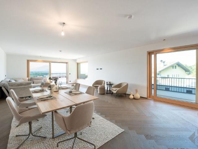 Luxuriöses Penthouse mit Terrasse der Superlative vor den Toren der Stadt Salzburg