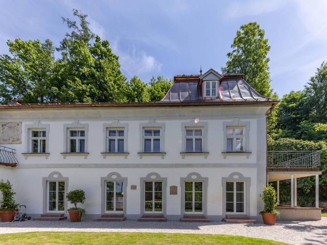 Luxuriöses Schloss mit 616 m2 zu verkaufen Kapuzinerberg 5, Salzburg, Salzburgerland
