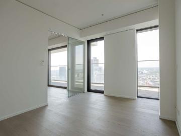 Luxuriöses Tower Apartment in zentraler Lage