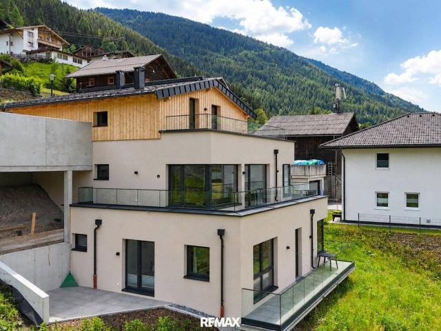 Luxuriöses 2 Zimmer Apartment mit Privatparkplatz und unvergleichlichem Ausblick in See Top 3