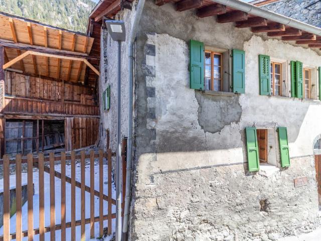 Luxuriöses 2 Zimmer Einfamilienhaus zu verkaufen in Liddes, Liddes, Kanton Wallis