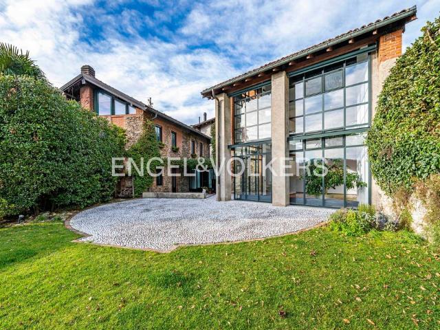 Luxuriöses 3 Schlafzimmer Landhaus zu verkaufen Muzzano, Kanton Tessin