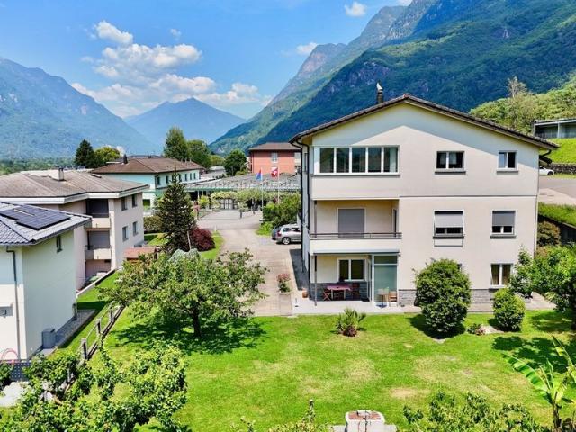 Luxuriöses 7 Zimmer Einfamilienhaus zu verkaufen in Via alla stazione 7, Claro, Kanton Tessin