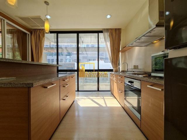 Luxurious 3 Bedroom Apartment For Rent in Wireless Road BR21322AP