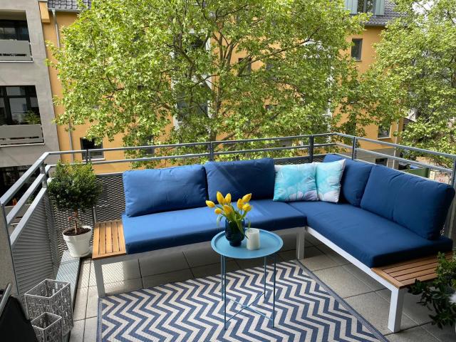 Luxurious 3 room apartment in Cologne Ehrenfeld 14 minutes to MCM Studios