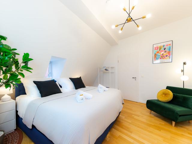 Luxurious 130 m² duplex penthouse with rooftop terrace in the city center of Hanover