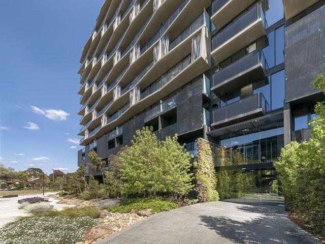 Luxurious 1 Bedroom Apartment in South Yarra!
