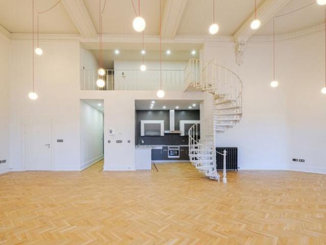 Luxurious 254 m² in Saint Gilles, near Gare du Midi