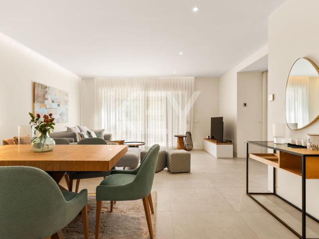 Luxurious 2 Bedroom Apartment in Lomas del Rey, Marbella
