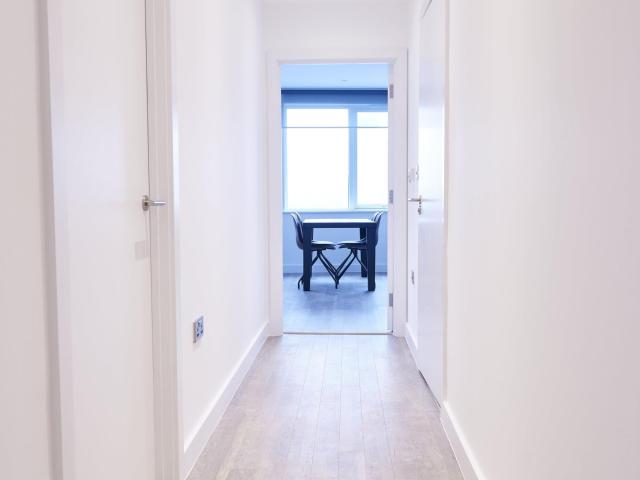 Luxurious 2 bedroom apartment in Poplar Has an Apartment