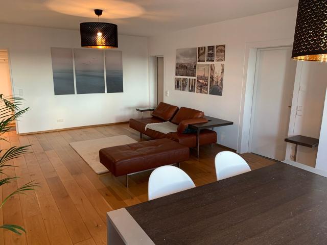 Luxurious 2 room apartment at Bopser with wonderful view and 3min Metro access U5/U6/U7, Stuttgart Amsterdam Apartments for Rent