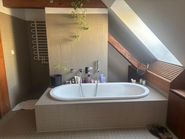 Luxurious 2 room penthouse with balcony in Berlin Friedrichshain, Berlin Amsterdam Apartments for Rent