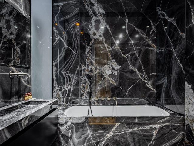 Luxurious 2BR Mobility Lease Apartment near Arc de Triomphe, Paris Amsterdam Apartments for Rent