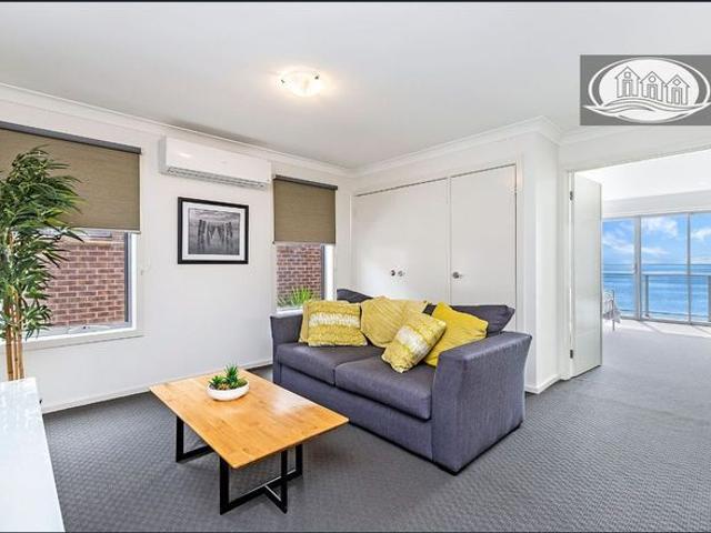 LUXURIOUS 4 BEDROOM HOME FURNISHEDUNINTERRUPTED SEA VIEWS