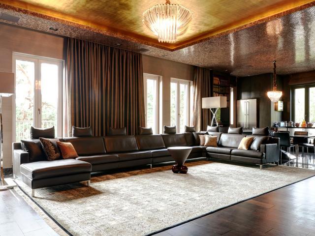Luxurious 4 Room Apartment with Pool and Sauna in Berlin Grunewald