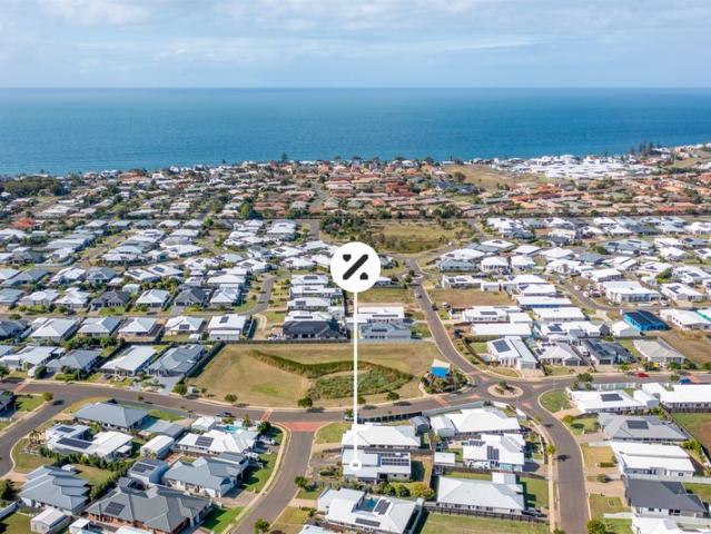Luxurious 5 Bedroom Living in a Prestigious Coastal Pocket