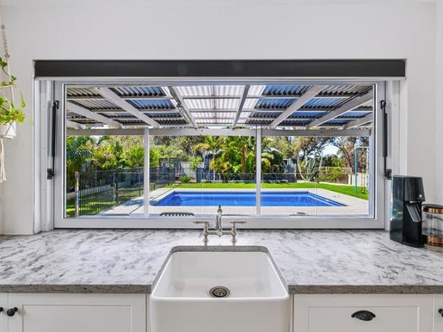Luxurious Coastal Living in Peppermint Grove Beach 12 Month Lease
