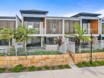 Luxurious Contemporary Residence