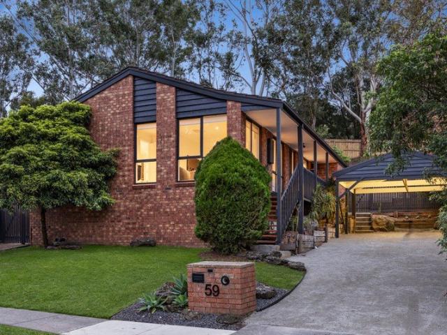 Luxurious Contemporary Updates, And An Unbeatable Family Location