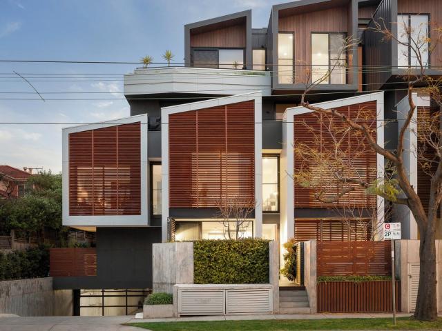 Luxurious & Convenient Townhouse