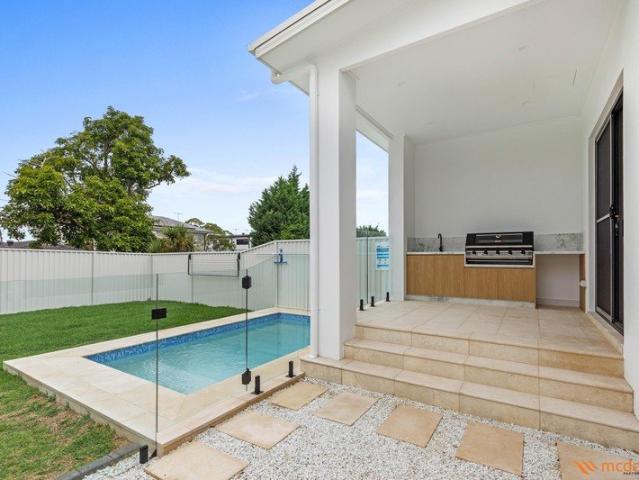 Luxurious & Convenient Living