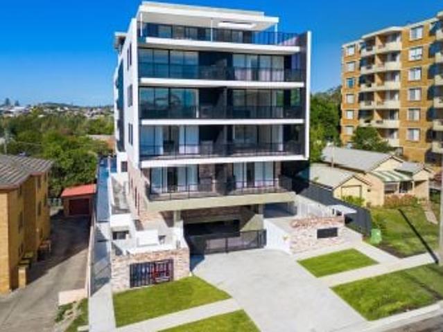 Luxurious CBD Living