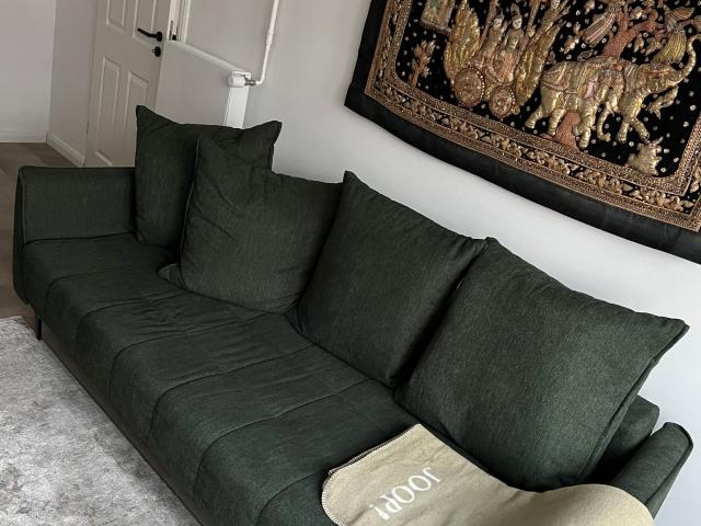 Luxurious, Central, and New Bright 2 Rooms in Hamburg Nord
