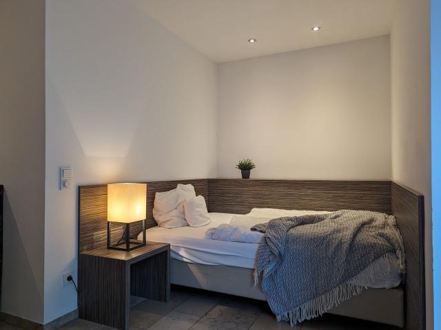 Luxurious and stylish living | art apartment in the heart of Düsseldorf, Dusseldorf Amsterdam Apartments for Rent