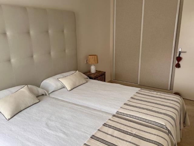 Luxurious apartment with fantastic views for long term rental, Altea
