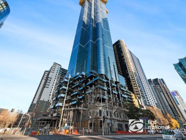 Luxurious apartment with panoramic city views!