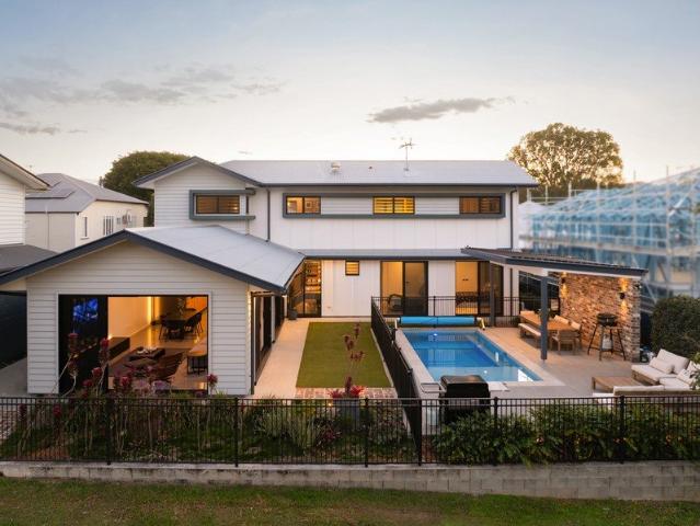 Luxurious Architectural Elegance with Parkside Living