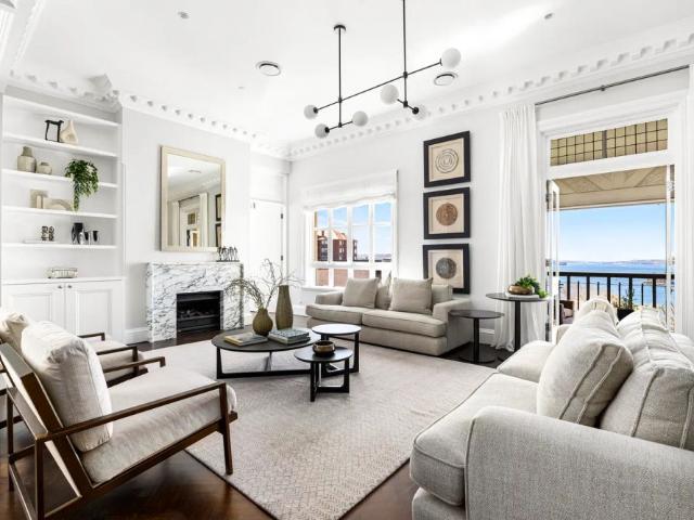 Luxurious 'Ardenbraught' Apartment Capturing Breathtaking Harbour Views By Appointment Only