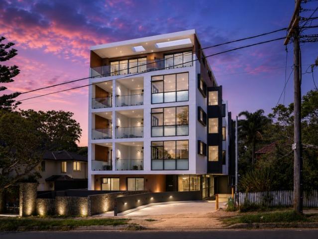 Luxurious As New Apartment in the Prestigious Adalia Residence