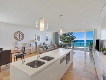 Tuggerah Lake, Jilliby, Wyong Region, Snapper Island