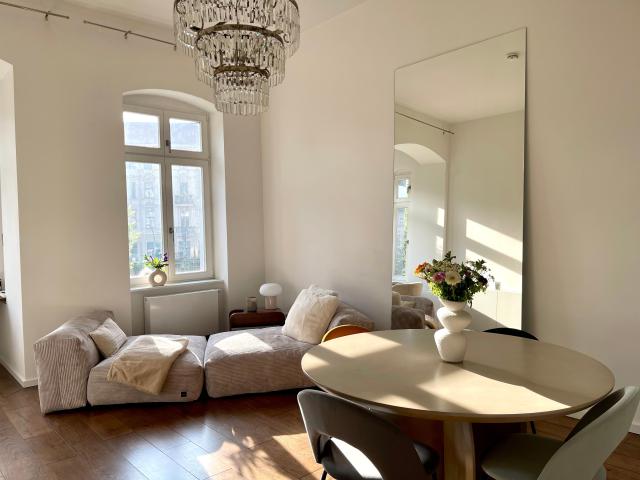 Luxurious design loft in the best location!